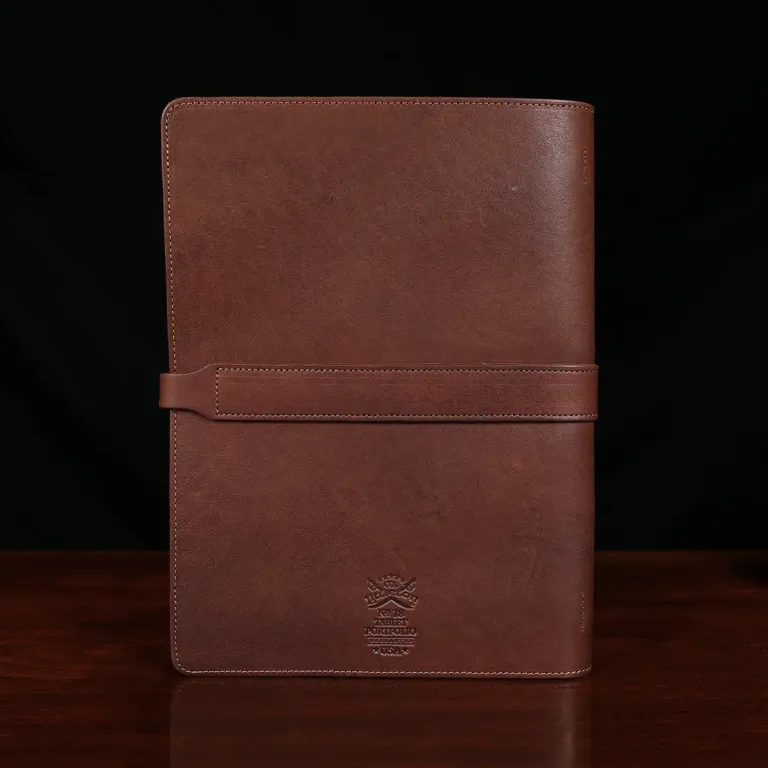no 18 tablet portfolio in vintage brown - back view