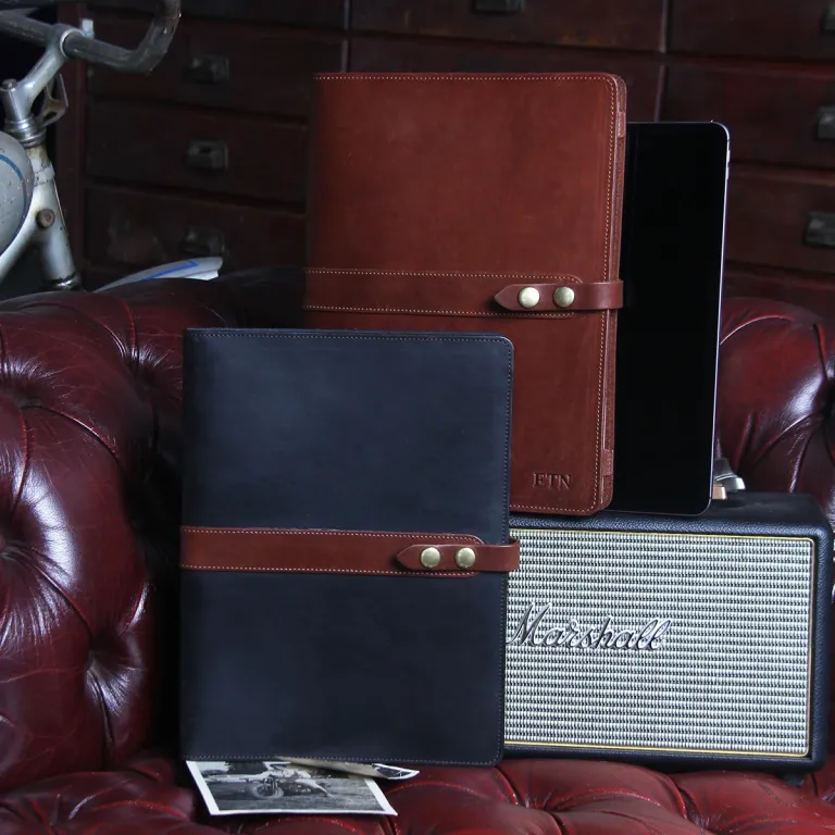 no18 black and brown tablet leather portfolio with ipad
