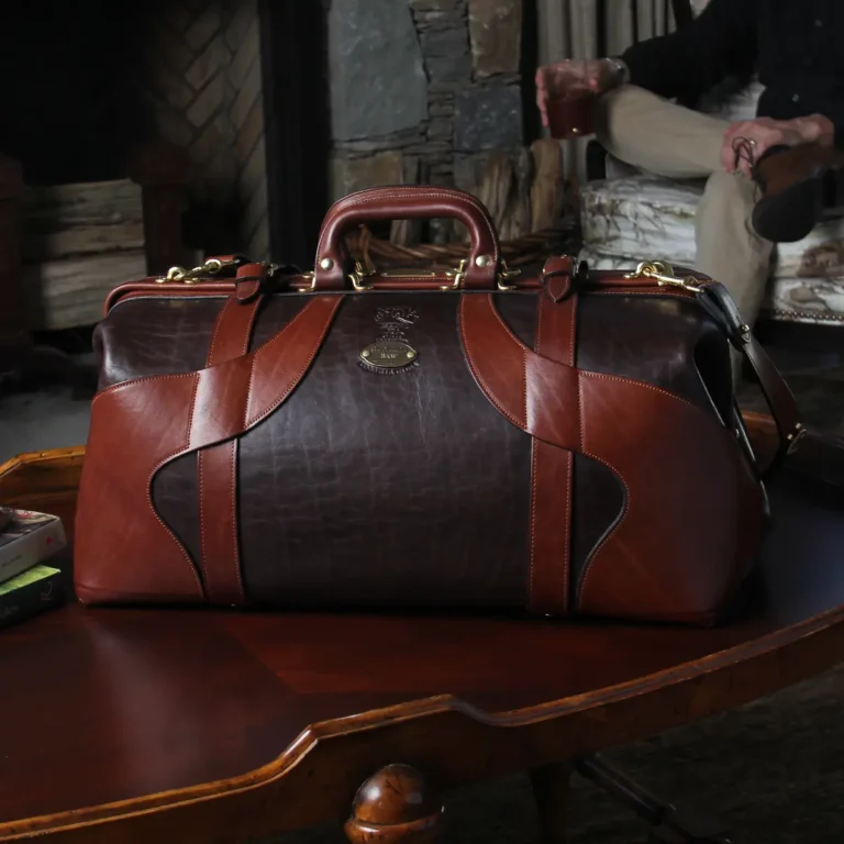 Leather Travel Bag No. 3 Grip | Col. Littleton