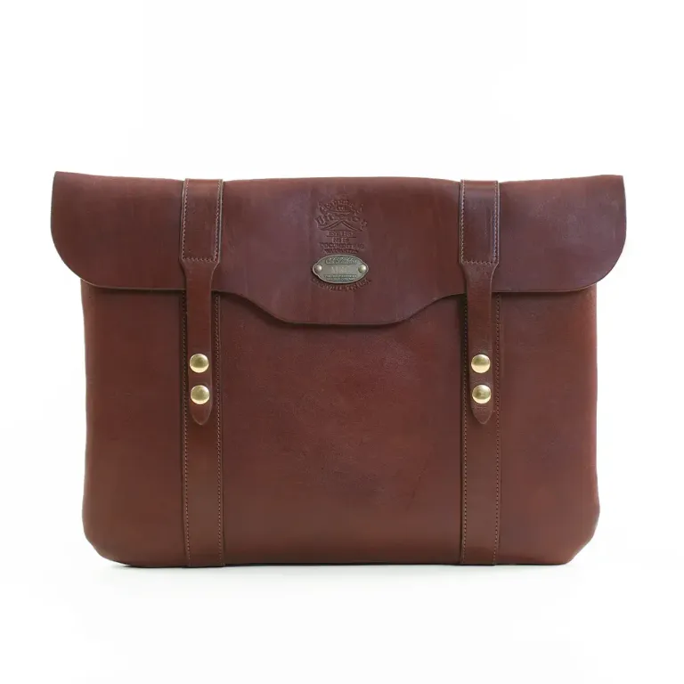 front view of the No 16 document bag