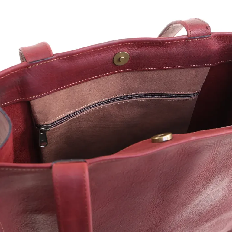 No. 9B tote in Colonel's Private Stock - view of pocket