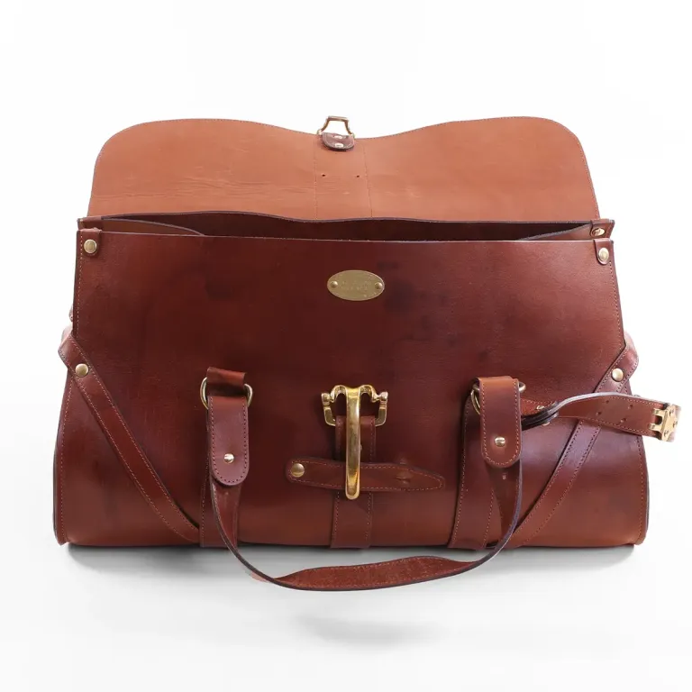 No. 1 Branded Leather Grip bag in Colonel's Private Stock - open view